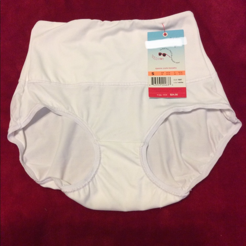 Assets by Spanx Small Shaper